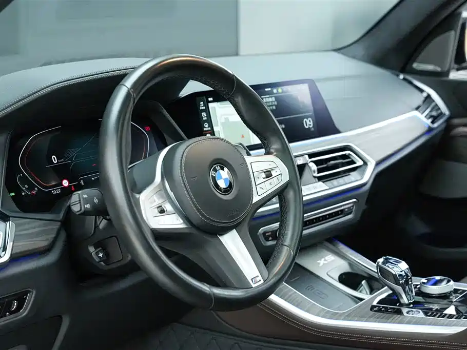 BMW X5 2022 — фото 17