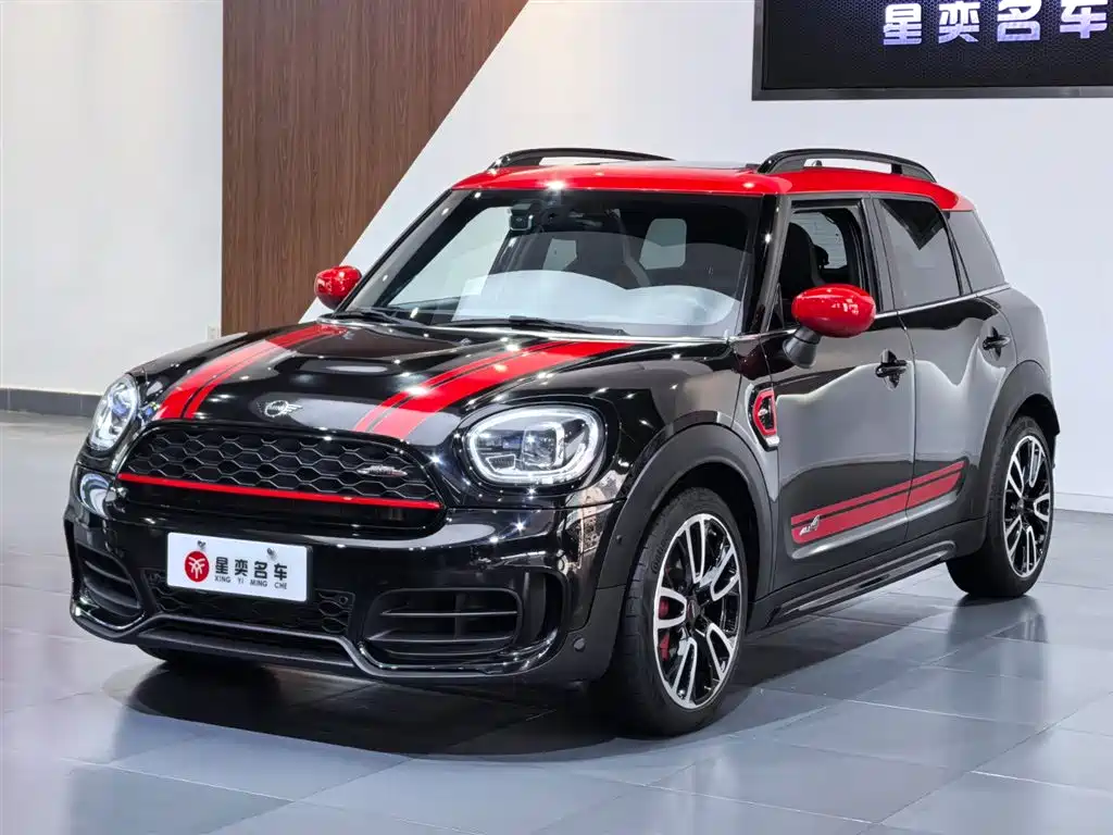 MINI JCW Countryman 2021