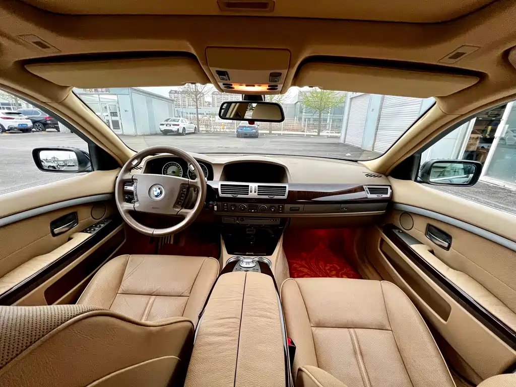 BMW 7 Series 2004 — фото 17