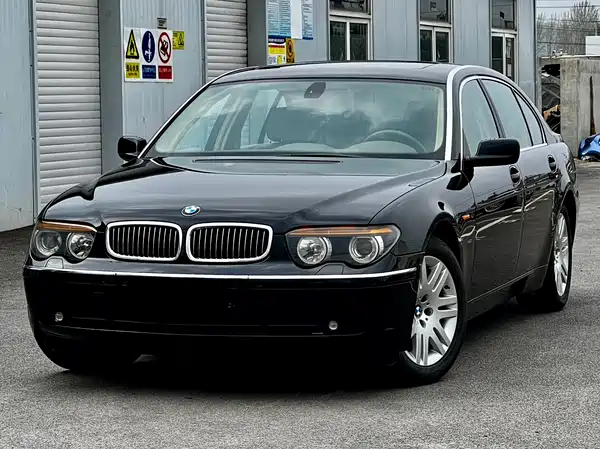 BMW 7 Series 2004