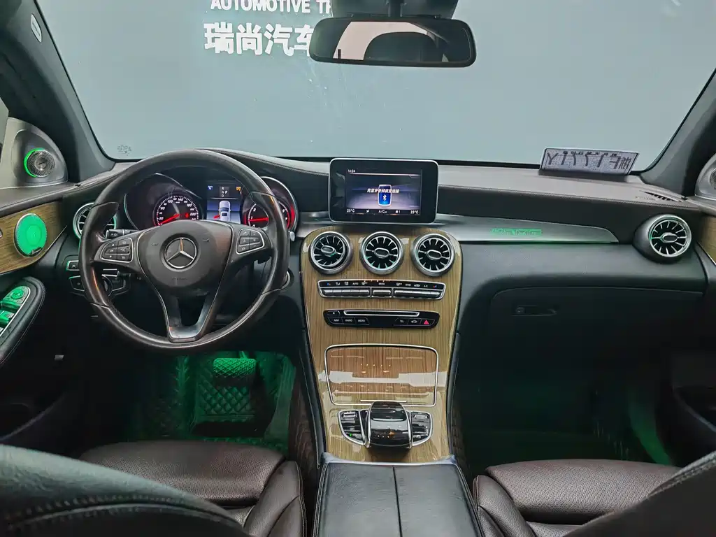 Mercedes-Benz GLC Coupe 2018 — фото 11