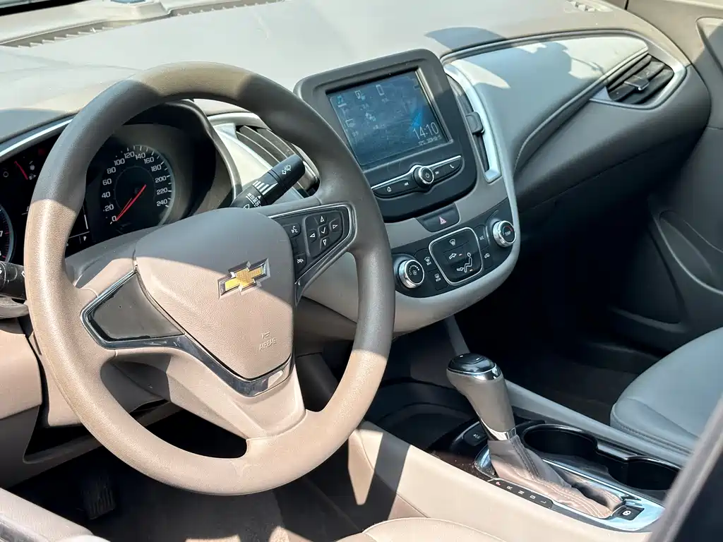Chevrolet Malibu XL 2018 — фото 23
