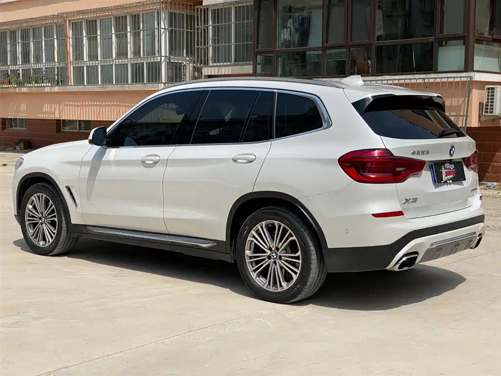 BMW X3 2019 — фото 6
