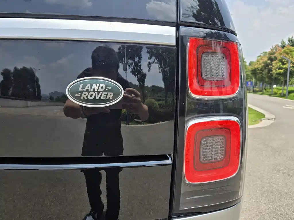 Land Rover Range Rover 2019 — фото 14