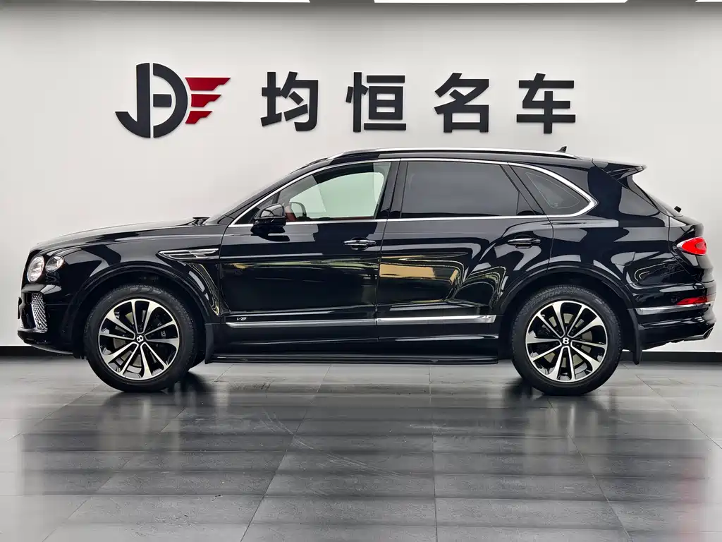 Bentley Bentayga 2021 — фото 5