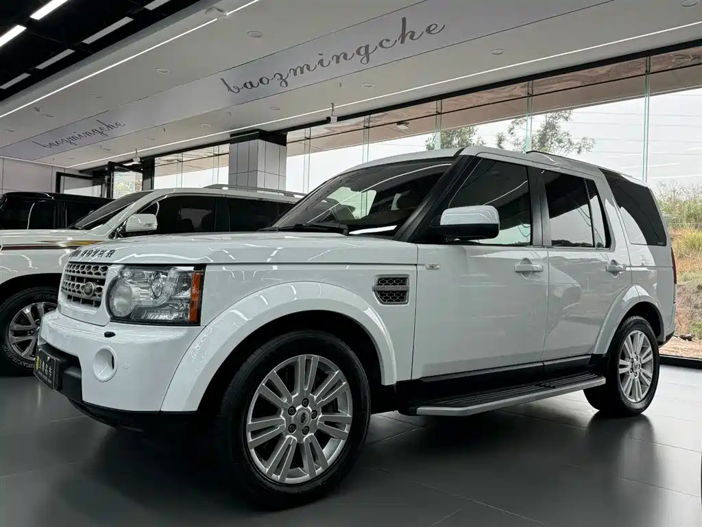 Land Rover Discovery 2010 — фото 2