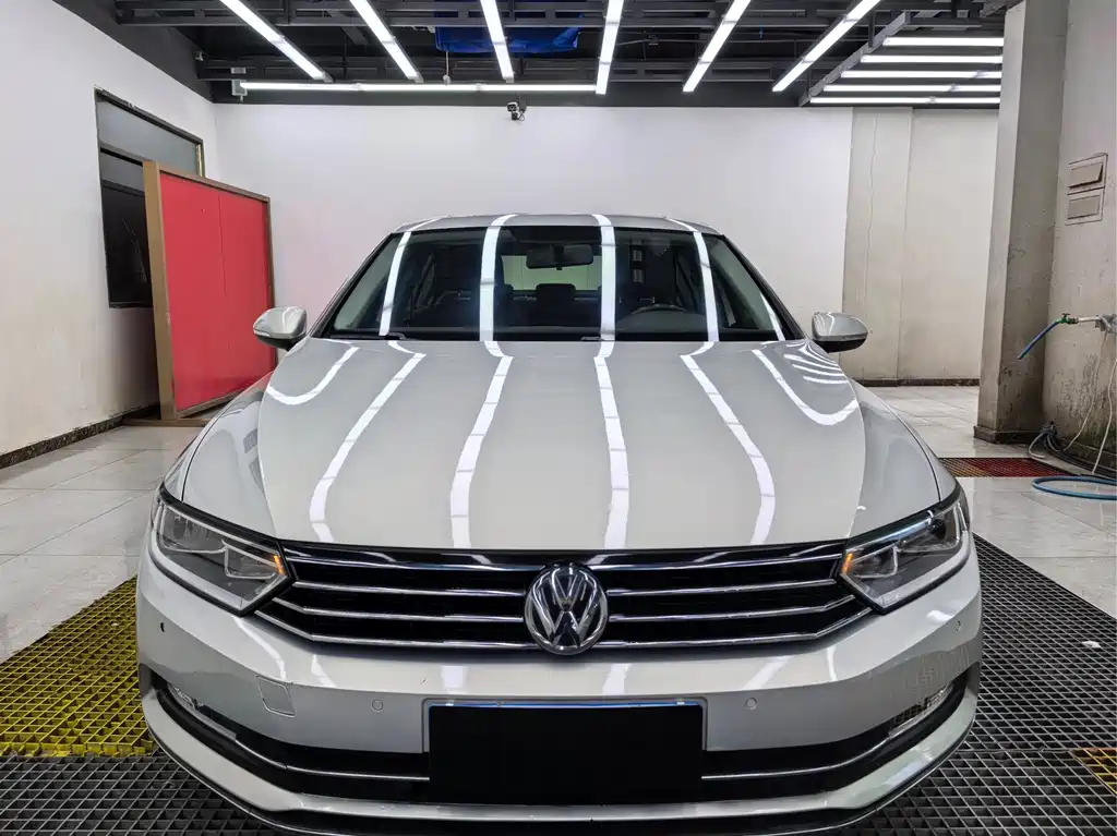 Volkswagen Magotan 2017 — фото 1