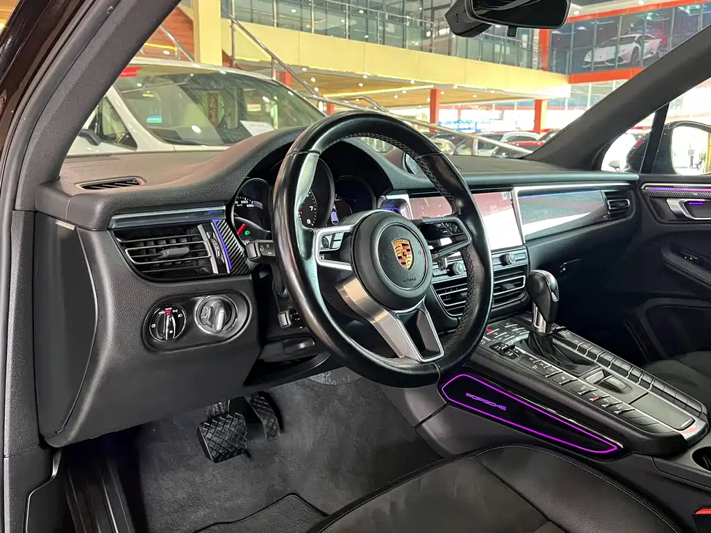 Porsche Macan 2019 — фото 7