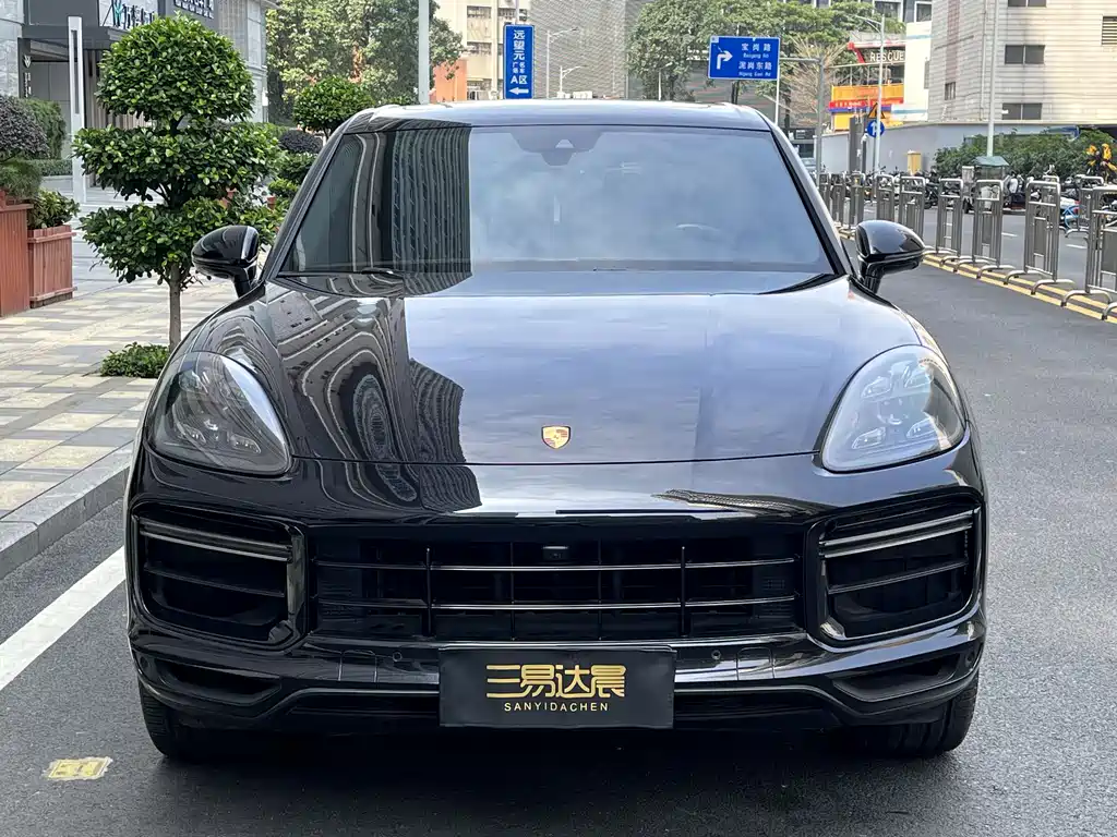 Porsche Cayenne 2020 — фото 2