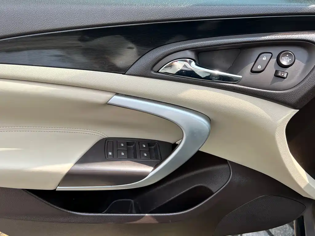 Buick Regal 2014 — фото 15