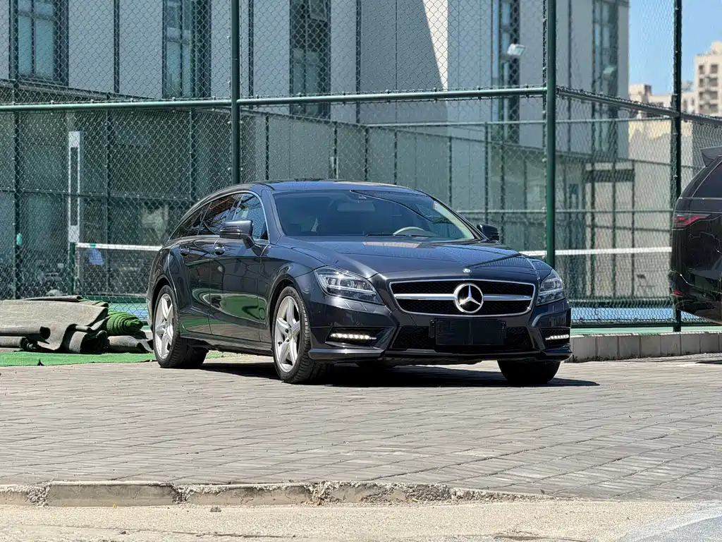 Mercedes-Benz CLS 2013 — фото 3
