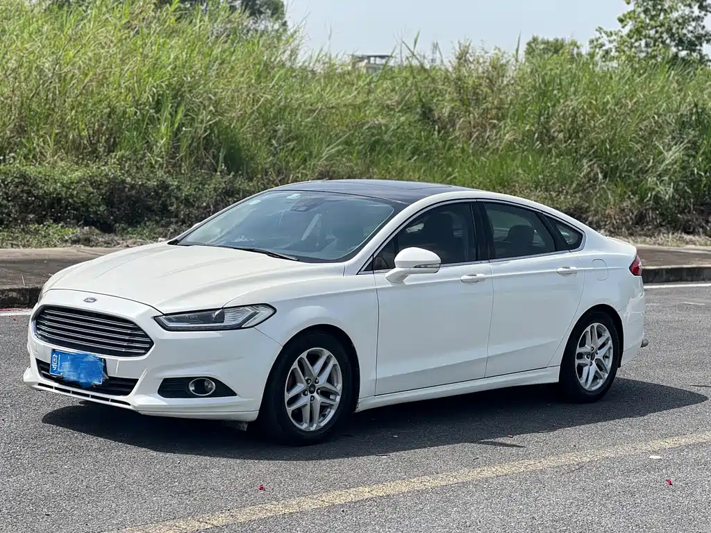 Ford Mondeo 2016 — фото 1