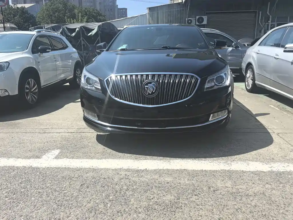 Buick LaCrosse 2014 — фото 2