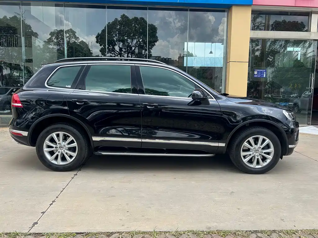 Volkswagen Touareg 2016