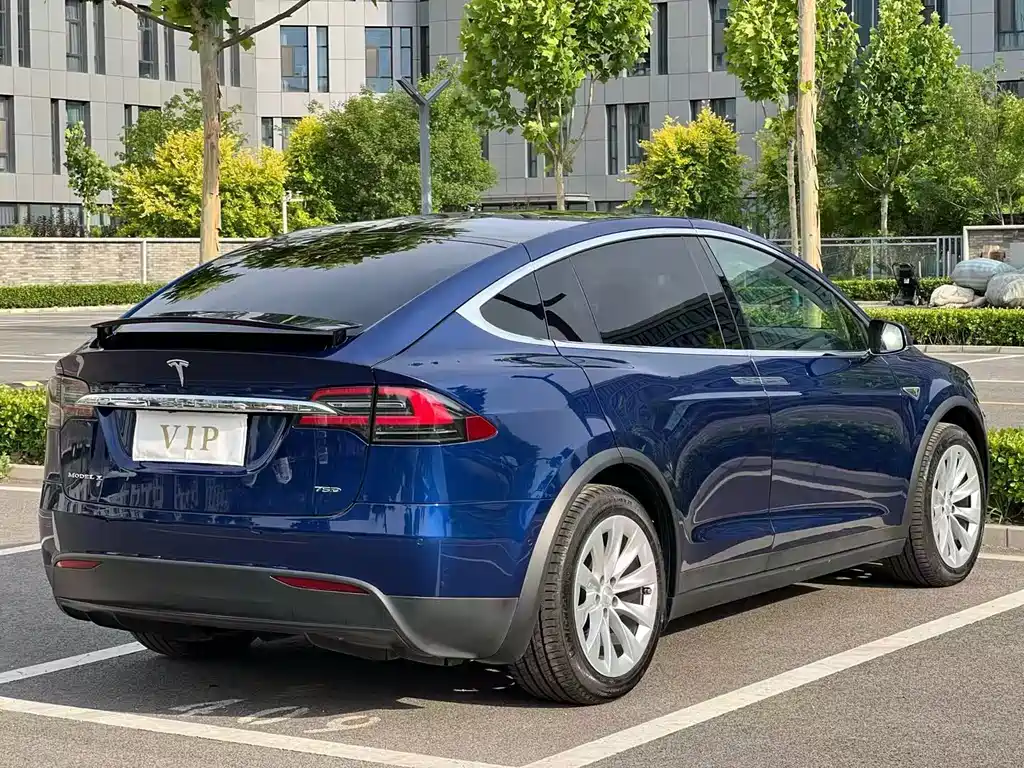Tesla Model X 2017