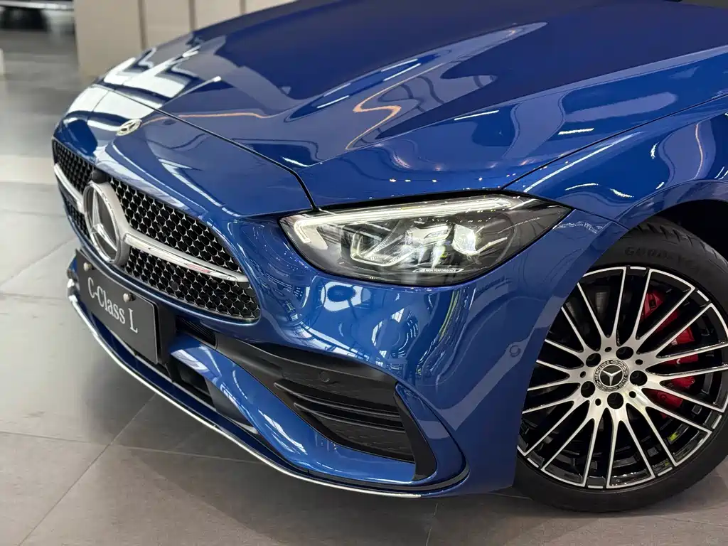Mercedes-Benz C-Class 2022 — фото 10