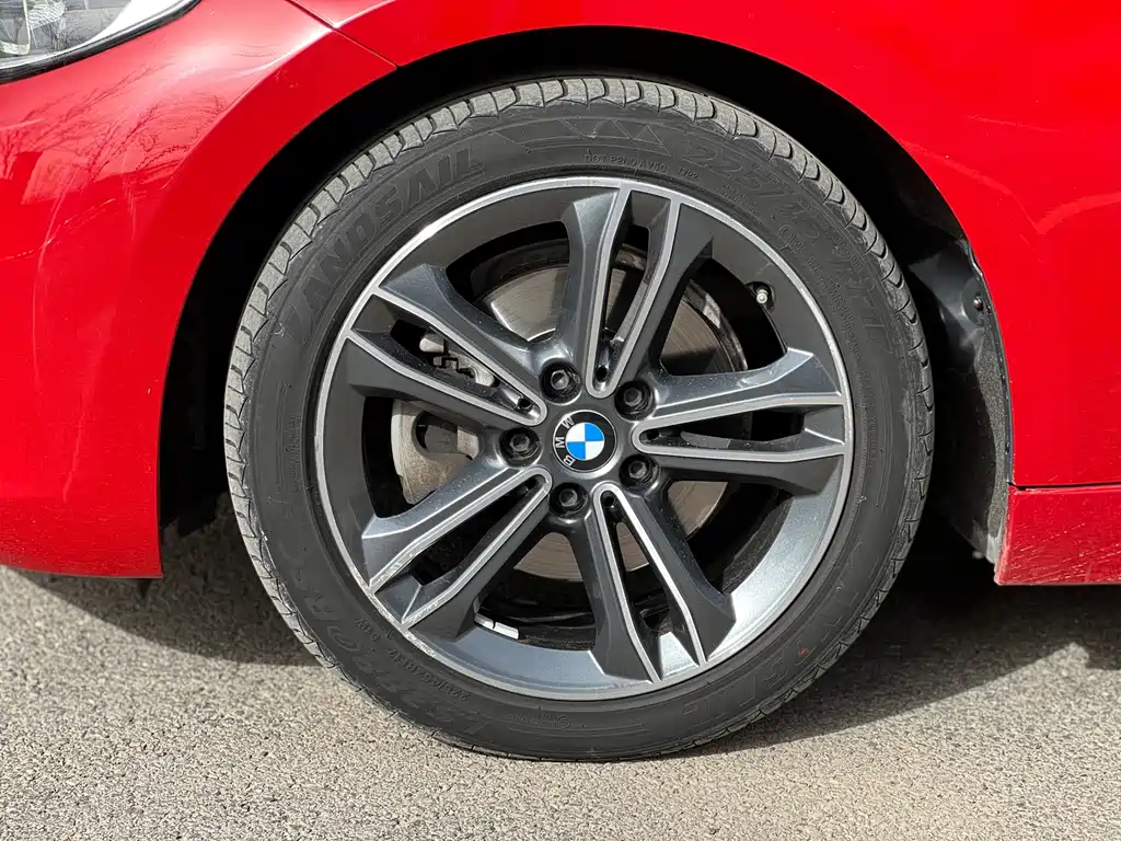 BMW 1 Series 2019