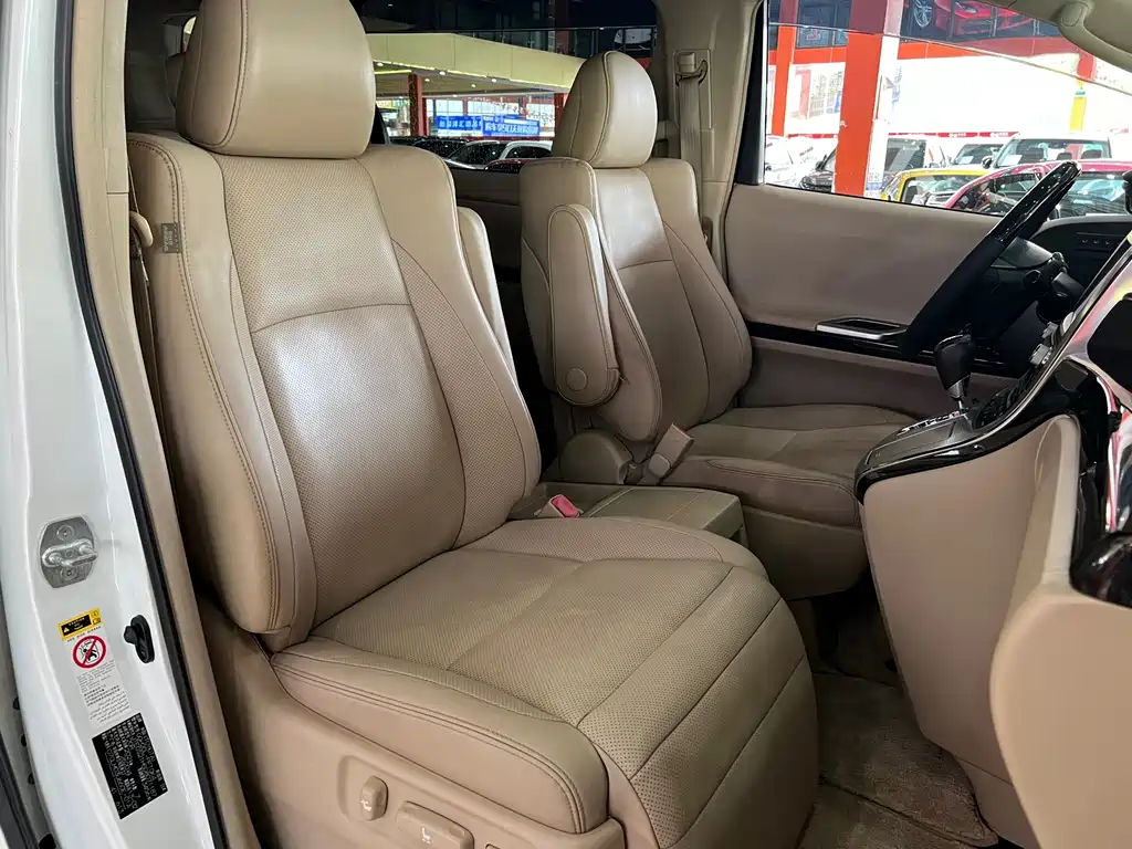 Toyota Alphard 2013 — фото 15