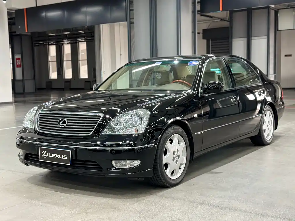 Lexus LS 2003 — фото 1