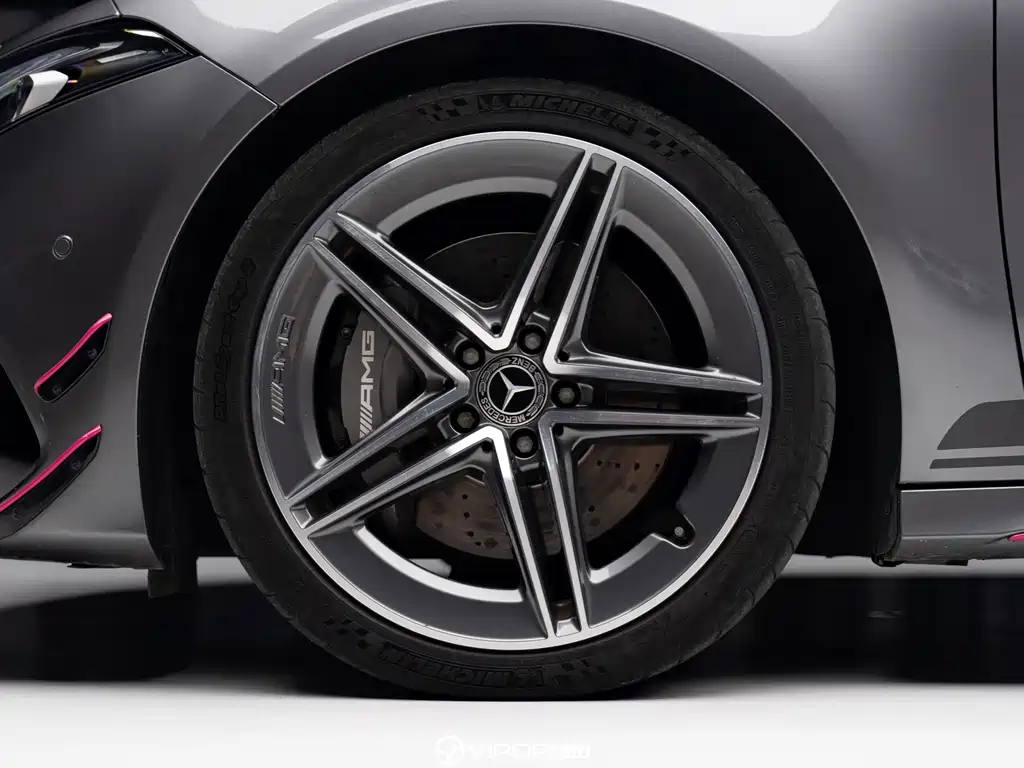 Mercedes-Benz A-Class AMG 2021 — фото 15