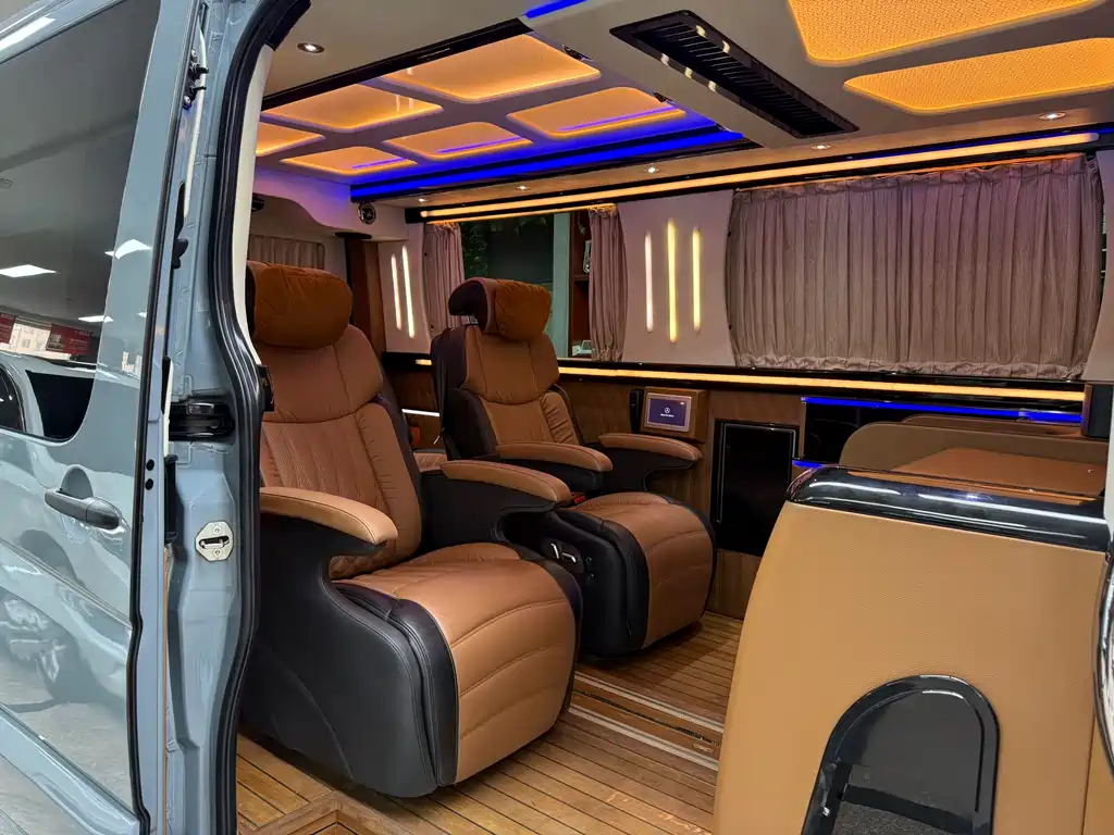 Mercedes-Benz Sprinter 2017 — фото 21