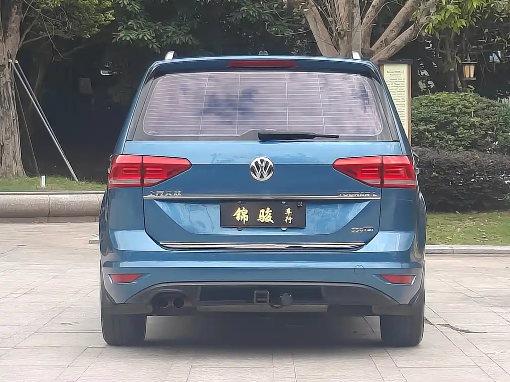 Volkswagen Touran 2019 — фото 5