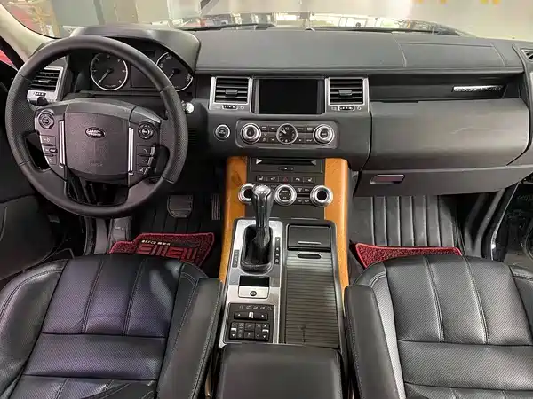 Land Rover Range Rover Sport 2012