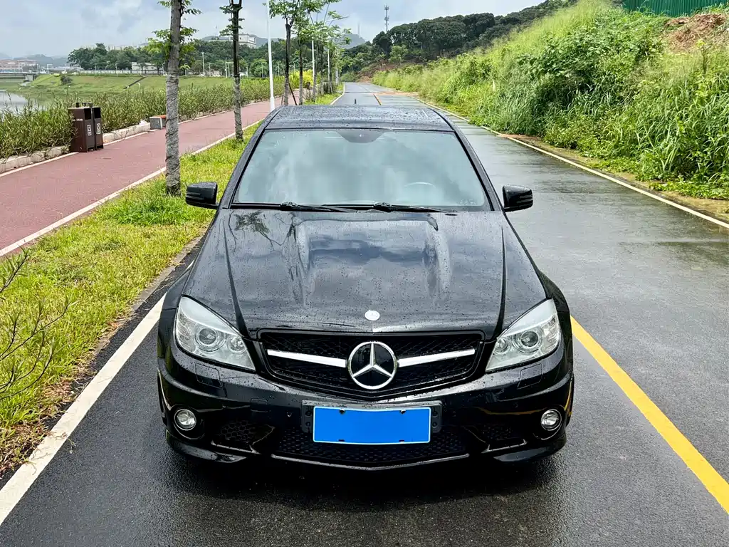 Mercedes-Benz C-Class AMG 2011 — фото 11