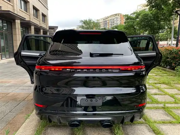 Porsche Cayenne 2011