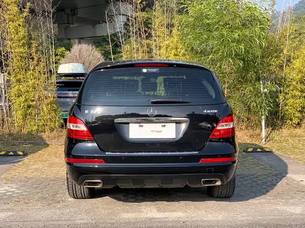 Mercedes-Benz R-Class 2014