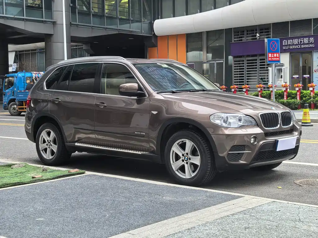 BMW X5 2011 — фото 20