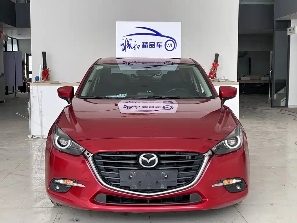 Mazda 3 Axela 2018 — фото 2