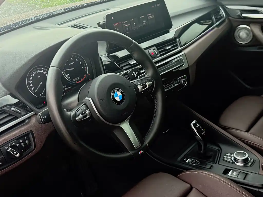 BMW X1 2021 — фото 12