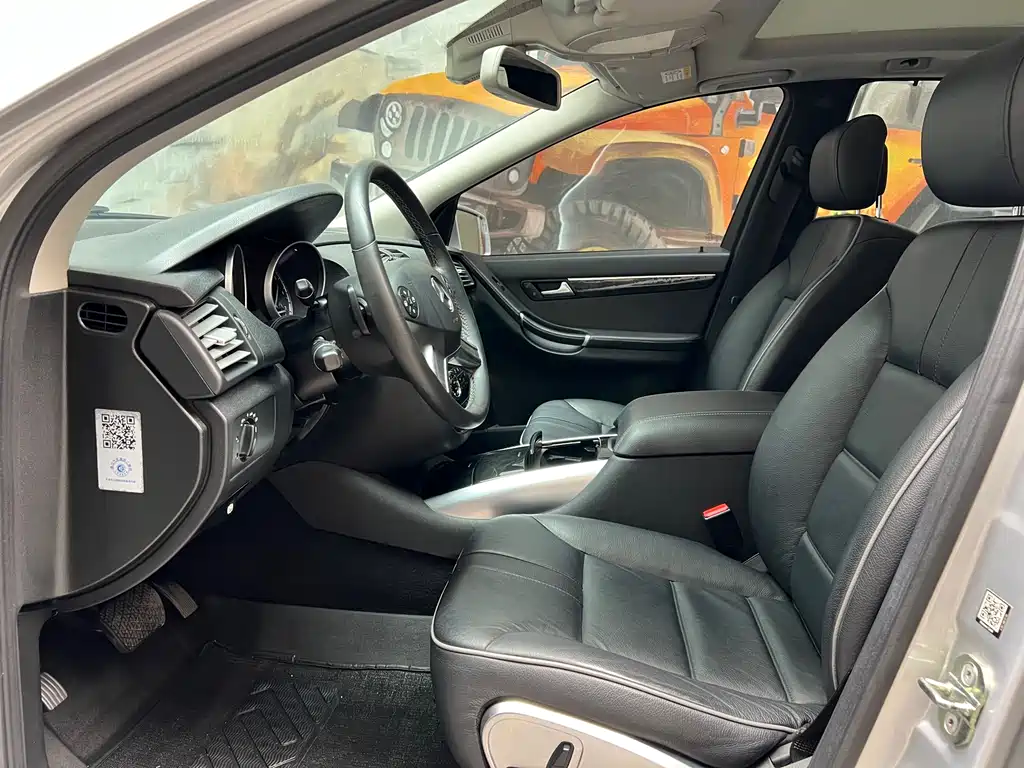 Mercedes-Benz R-Class 2017 — фото 6