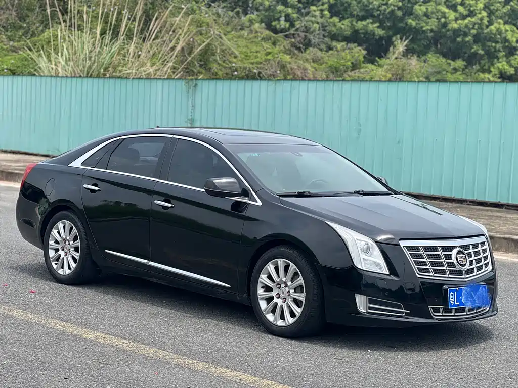 Cadillac XTS 2016 — фото 13