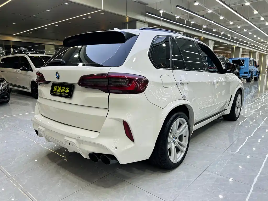 BMW X5 M 2012 — фото 6