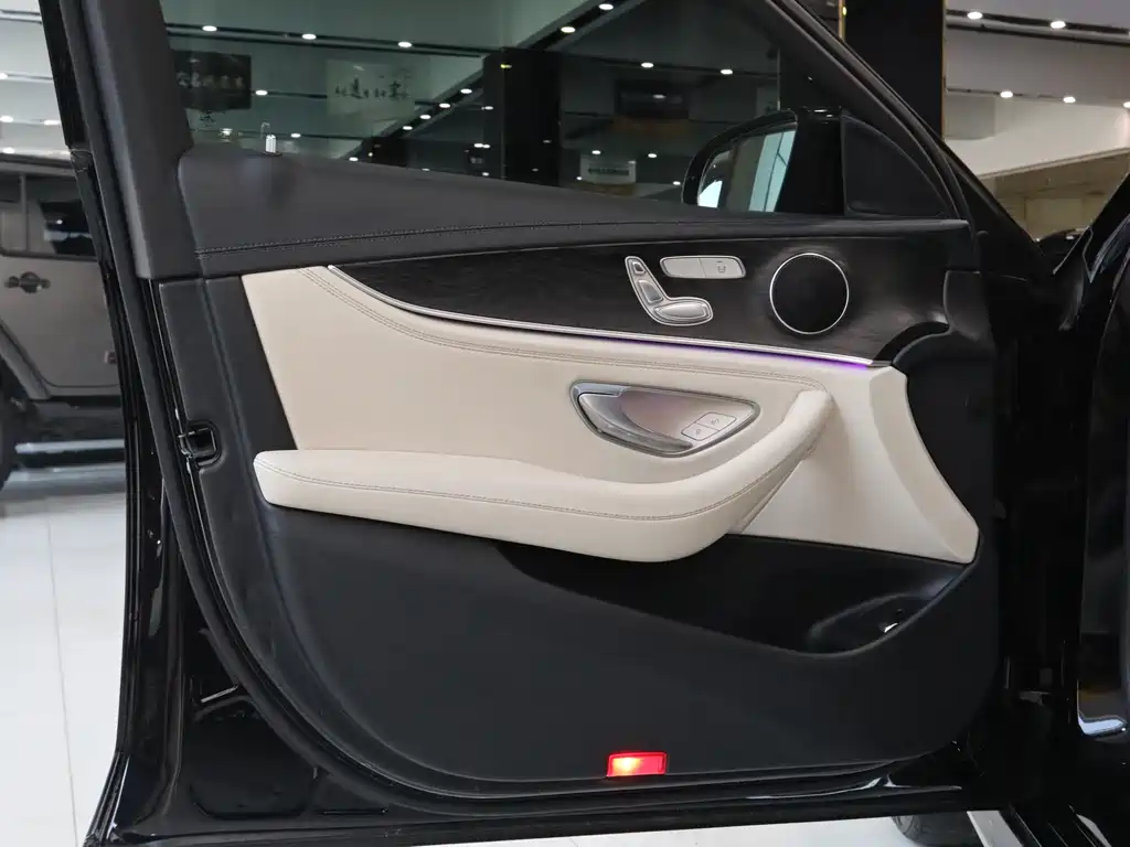 Mercedes-Benz E-Class 2018