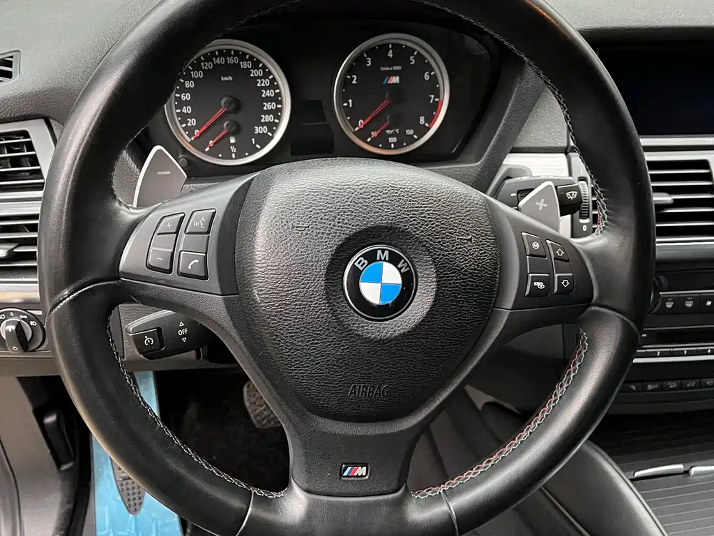BMW X5 M 2013 — фото 7