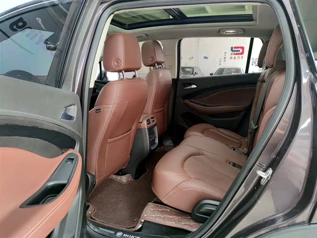 Buick Envision Plus 2018 — фото 10