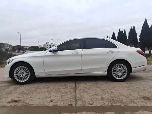 Mercedes-Benz C-Class 2016