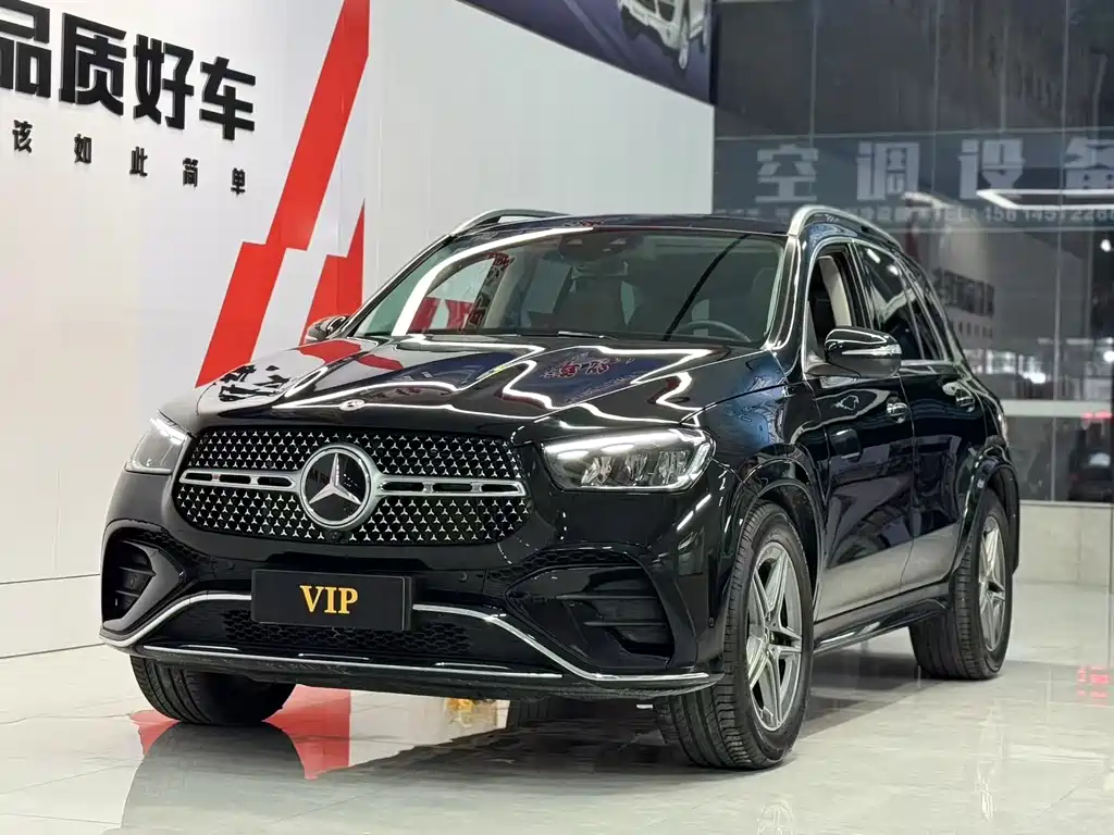 Mercedes-Benz GLE 2024 — фото 1