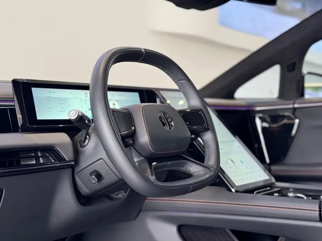 HiPhi X 2022 — фото 11
