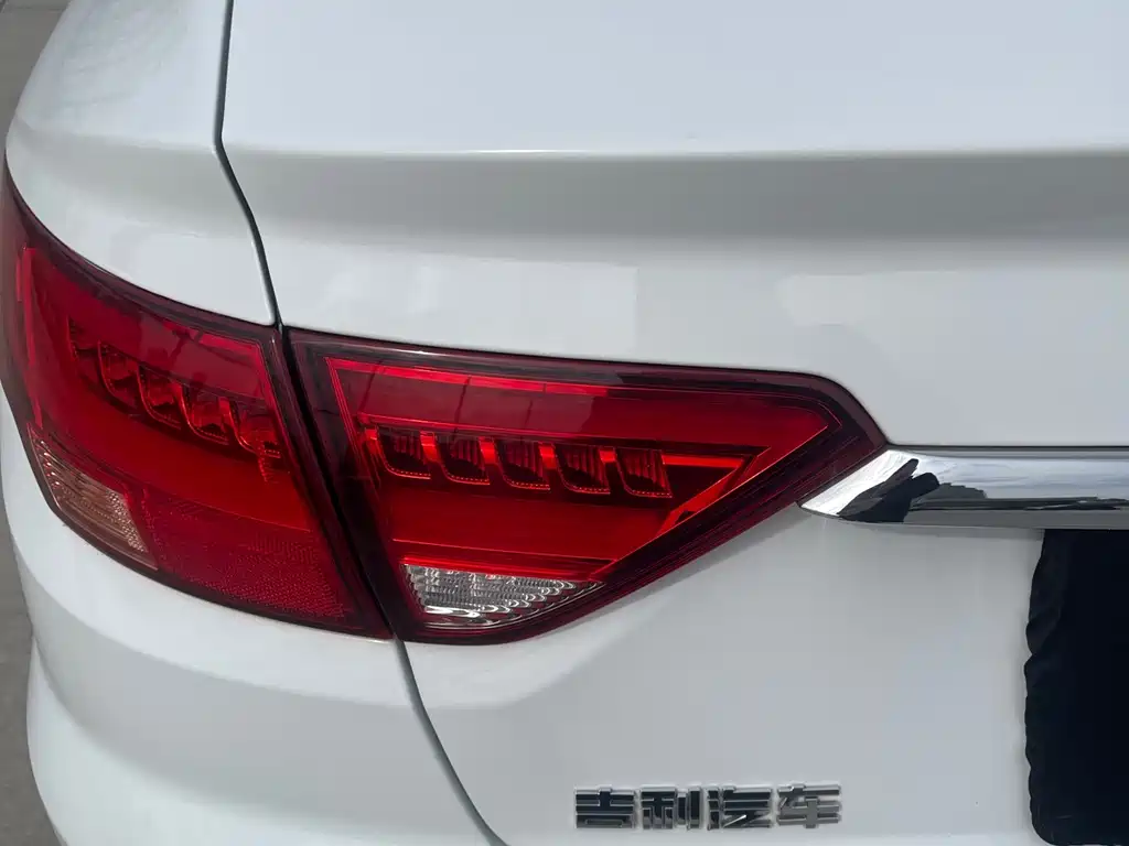 Geely Emgrand GL 2021 — фото 15
