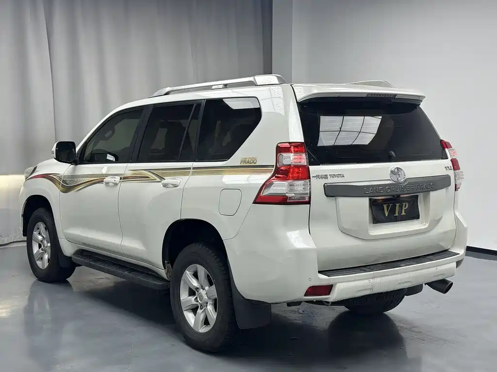 Toyota Prado 2017 — фото 6
