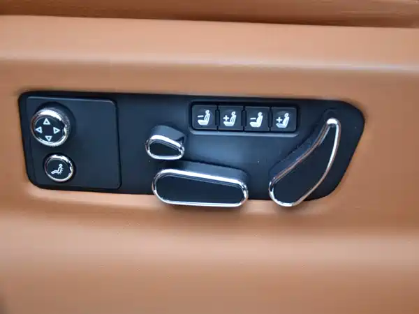 Bentley Bentayga 2022