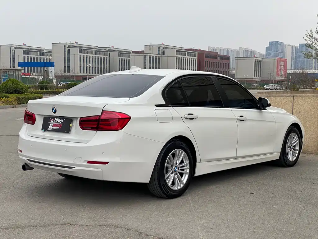 BMW 3 Series 2015 — фото 5