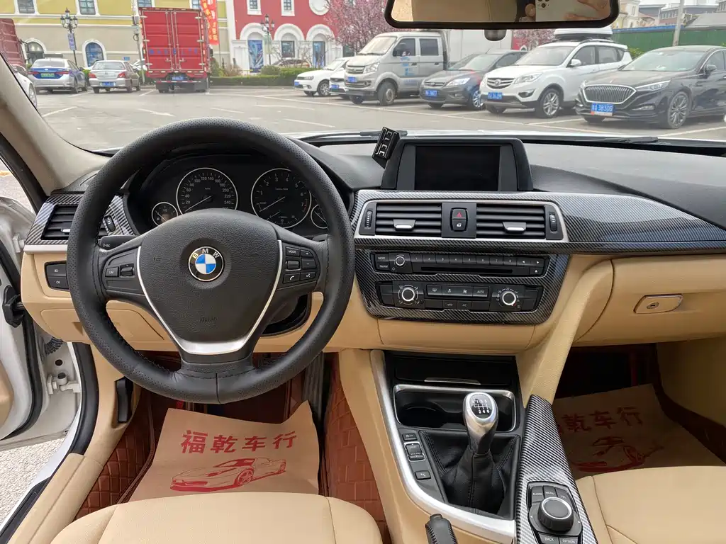 BMW 3 Series 2015 — фото 11