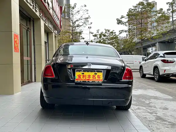 Rolls-Royce Ghost 2012