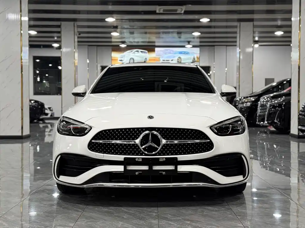 Mercedes-Benz C-Class 2022 — фото 2