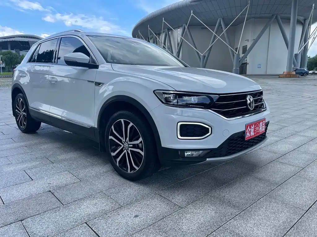 Volkswagen T-Roc 2019 — фото 3